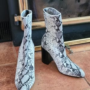 COPY - Steve Madden Ankle sock bootie